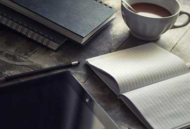 赛事服务-朱芳雨：越来越多中国球员冲击海外联赛，值得我们鼓掌点赞