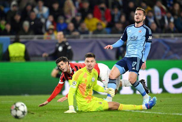 体育入口-【复盘】3球3分3连胜，美丽外衣下的米兰很脆弱