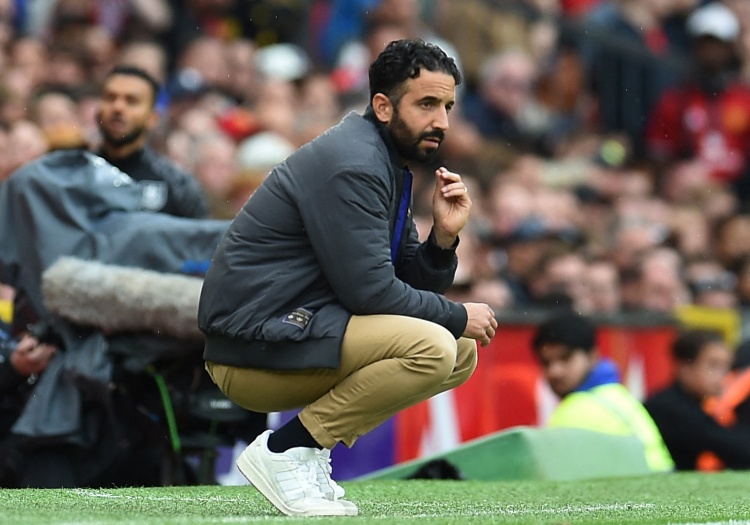 欧文：频繁更换教练只会让曼联倒退而不是进步，我会支持阿莫林